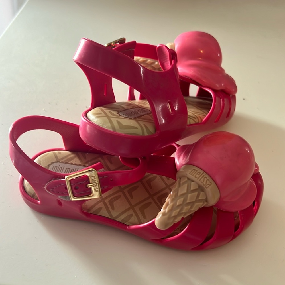 Mini Melissa pink ice cream cone shoes